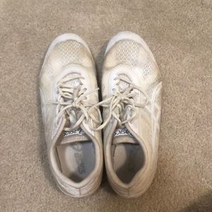 Asics cheer shoes